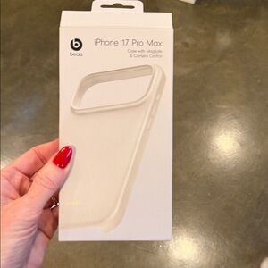 beats iPhone 17 Pro Max Case - Cream